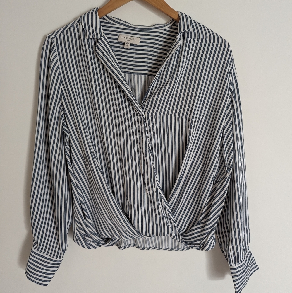 Habitual, blouse, size M, white and dark gray stripes long sleeve